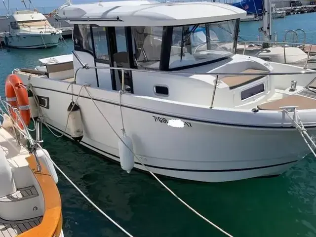 Jeanneau Merry Fisher 855