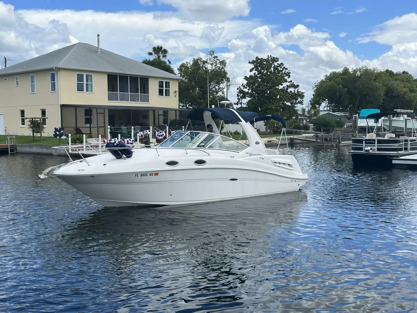 2005 Sea Ray sundancer 260