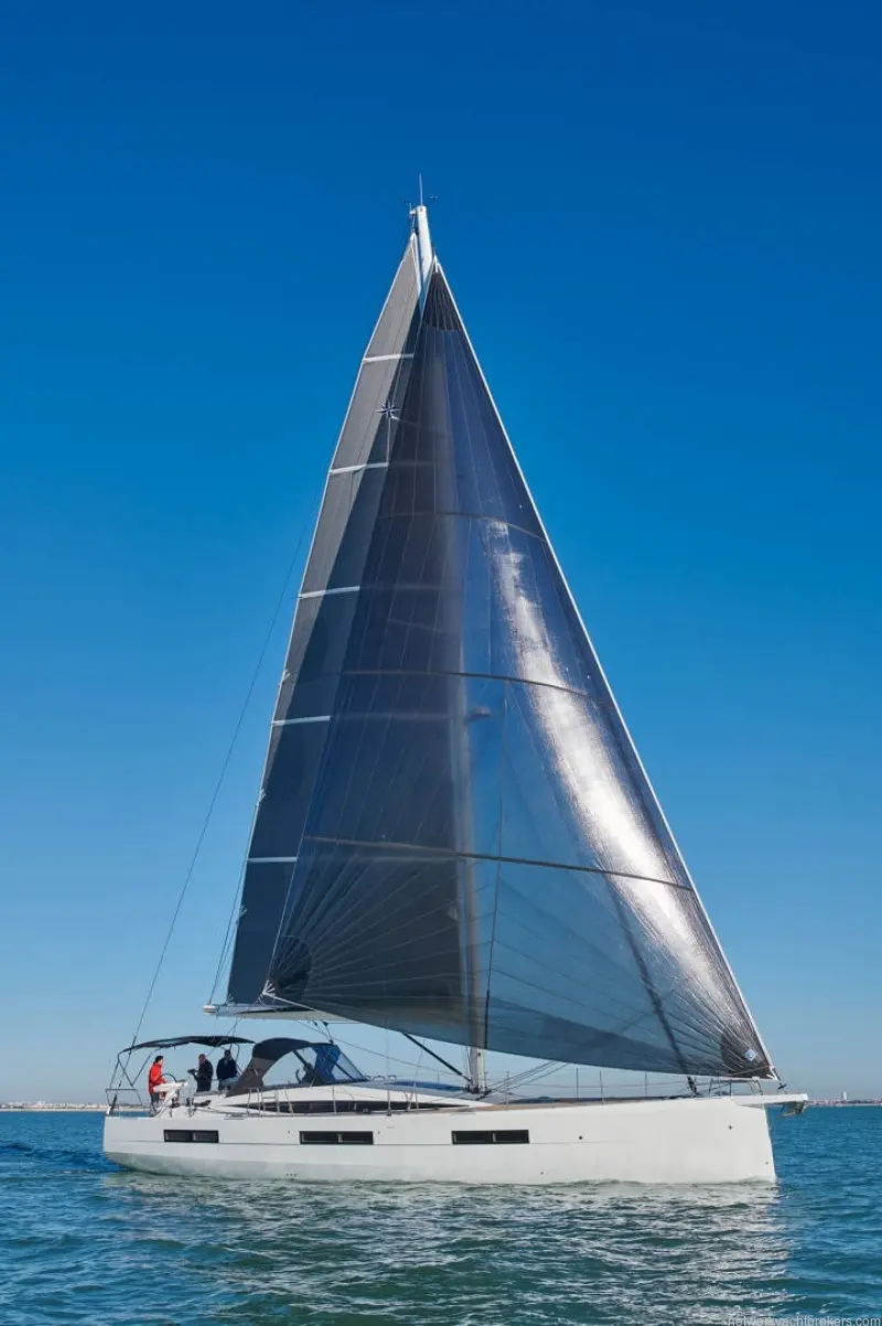 2023 Jeanneau 60 yacht