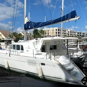 2007 Lagoon 440