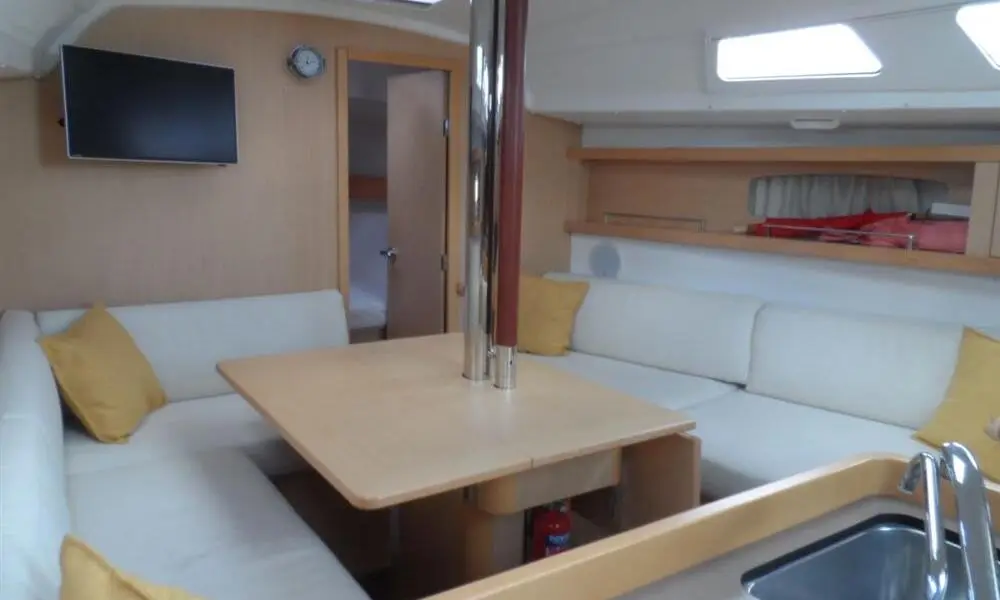 2015 Beneteau oceanis 34