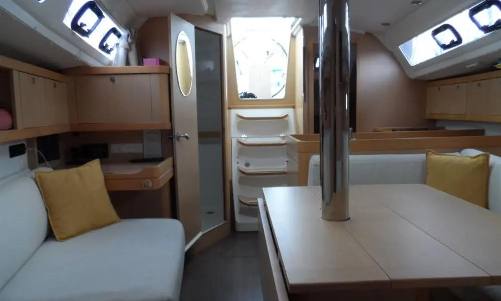 2015 Beneteau oceanis 34