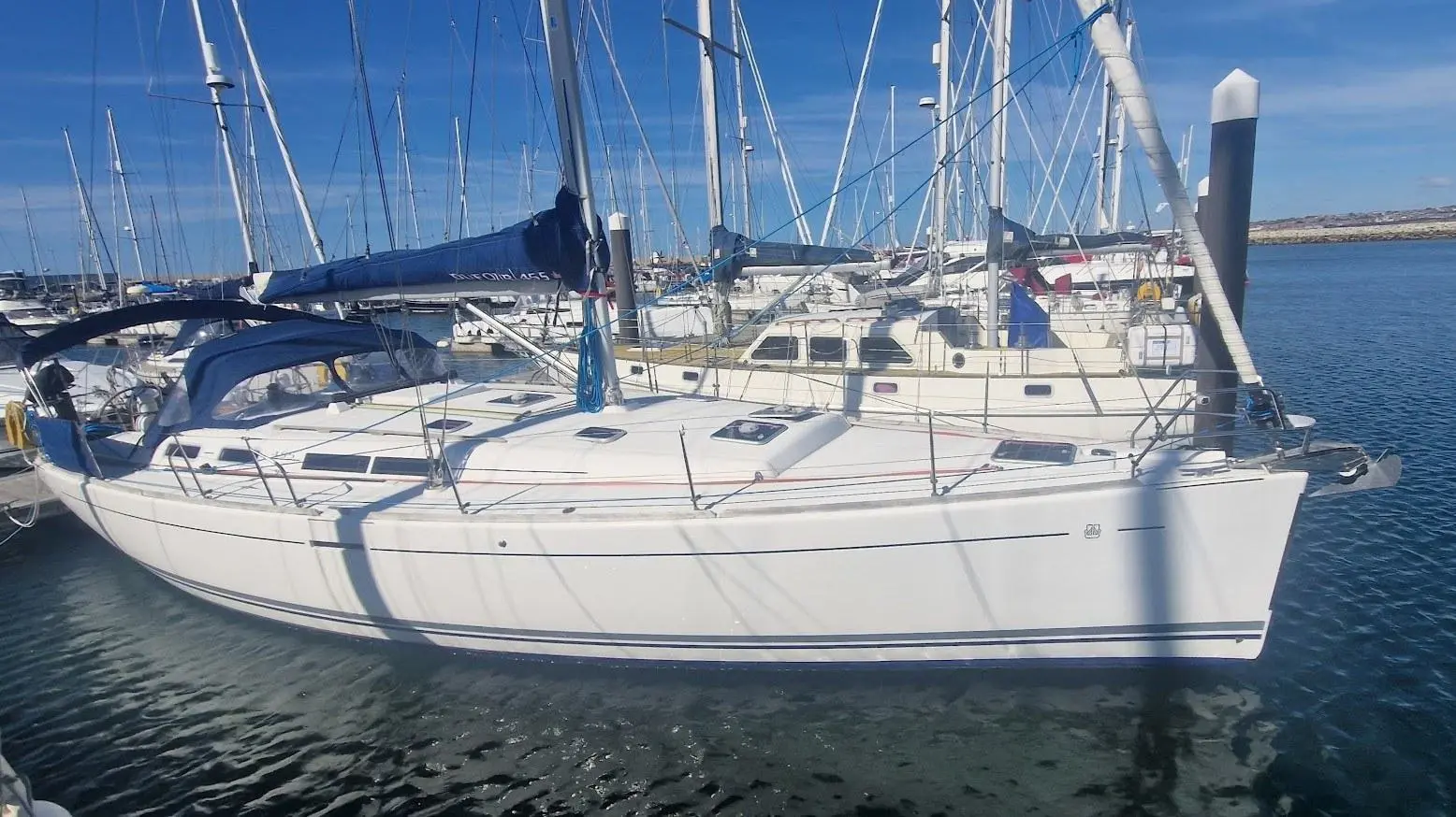 2009 Dufour 455 gl