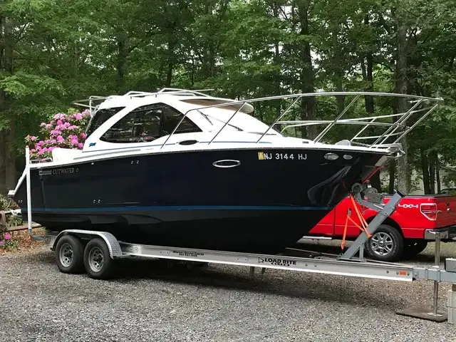 Cutwater 24 Coupe