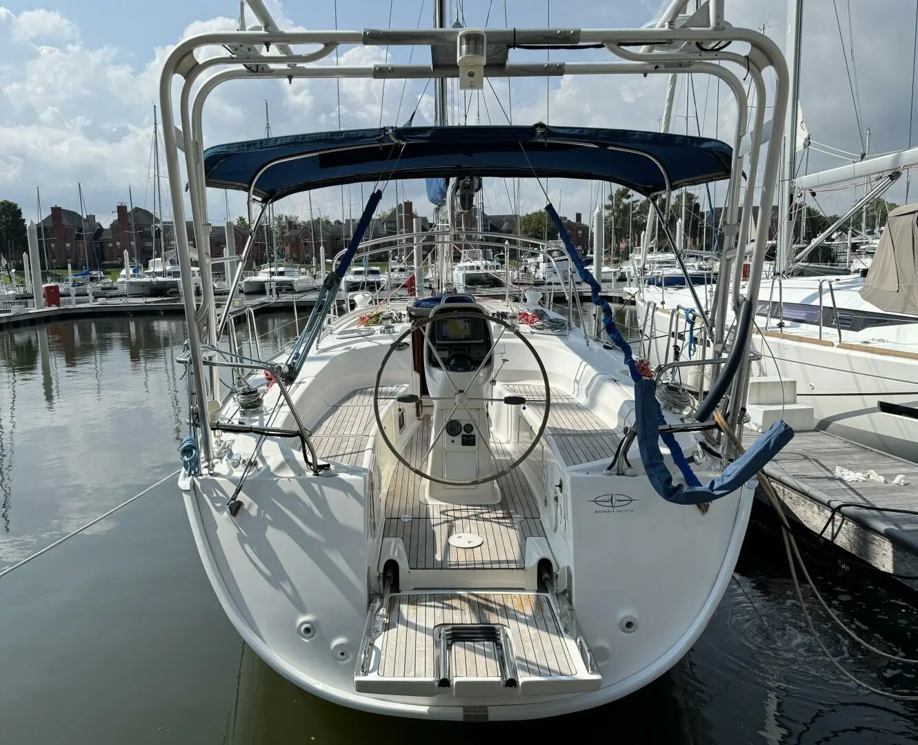 2008 Bavaria 38