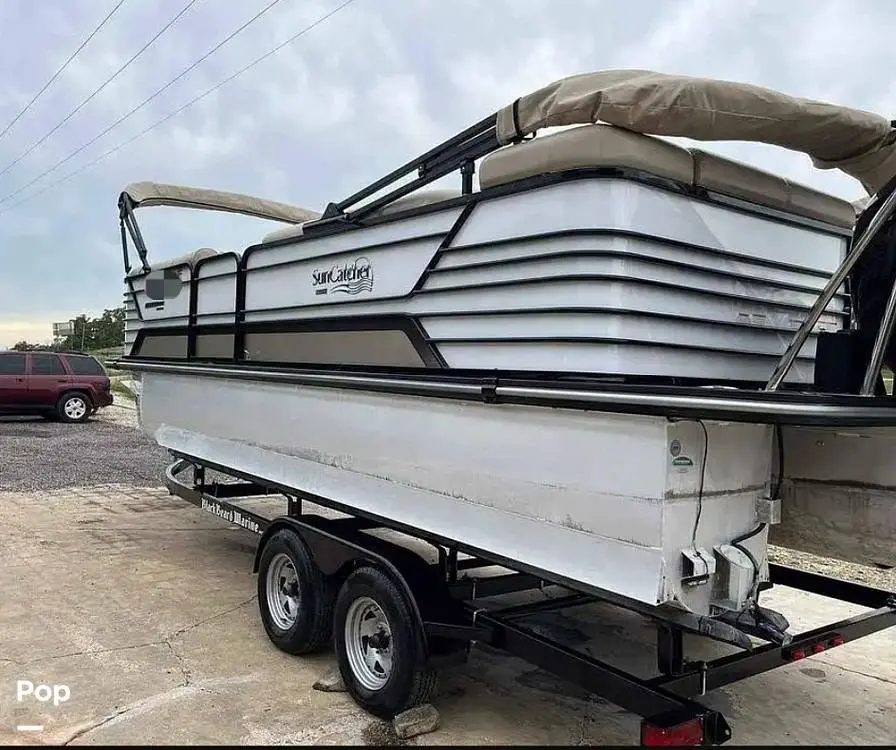 2021 Suncatcher elite 322 c saltwater series