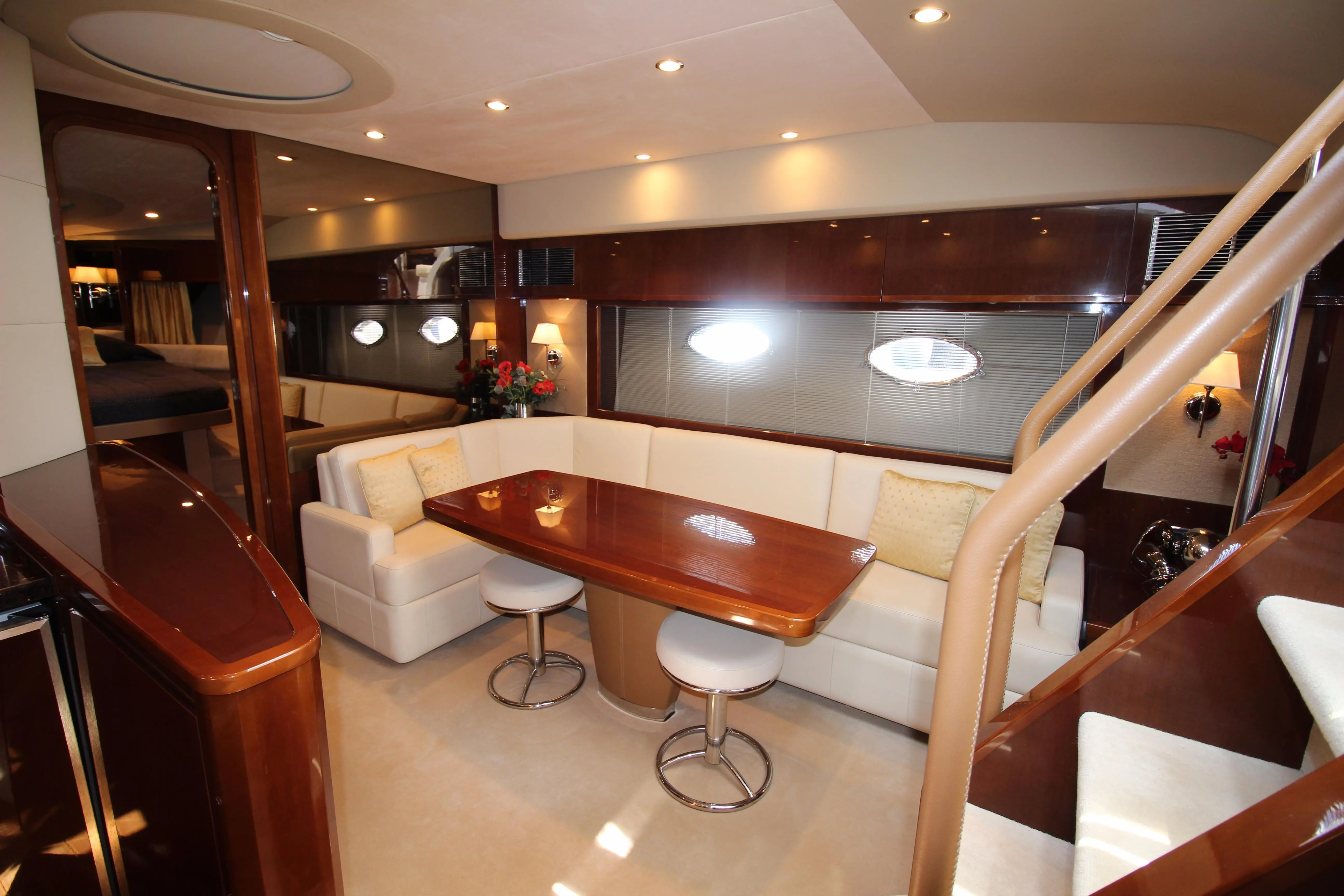 2009 Princess v56