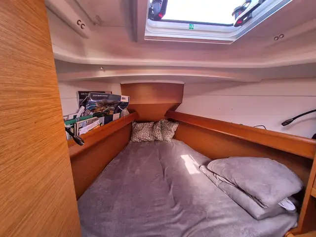 Jeanneau Sun Odyssey 379