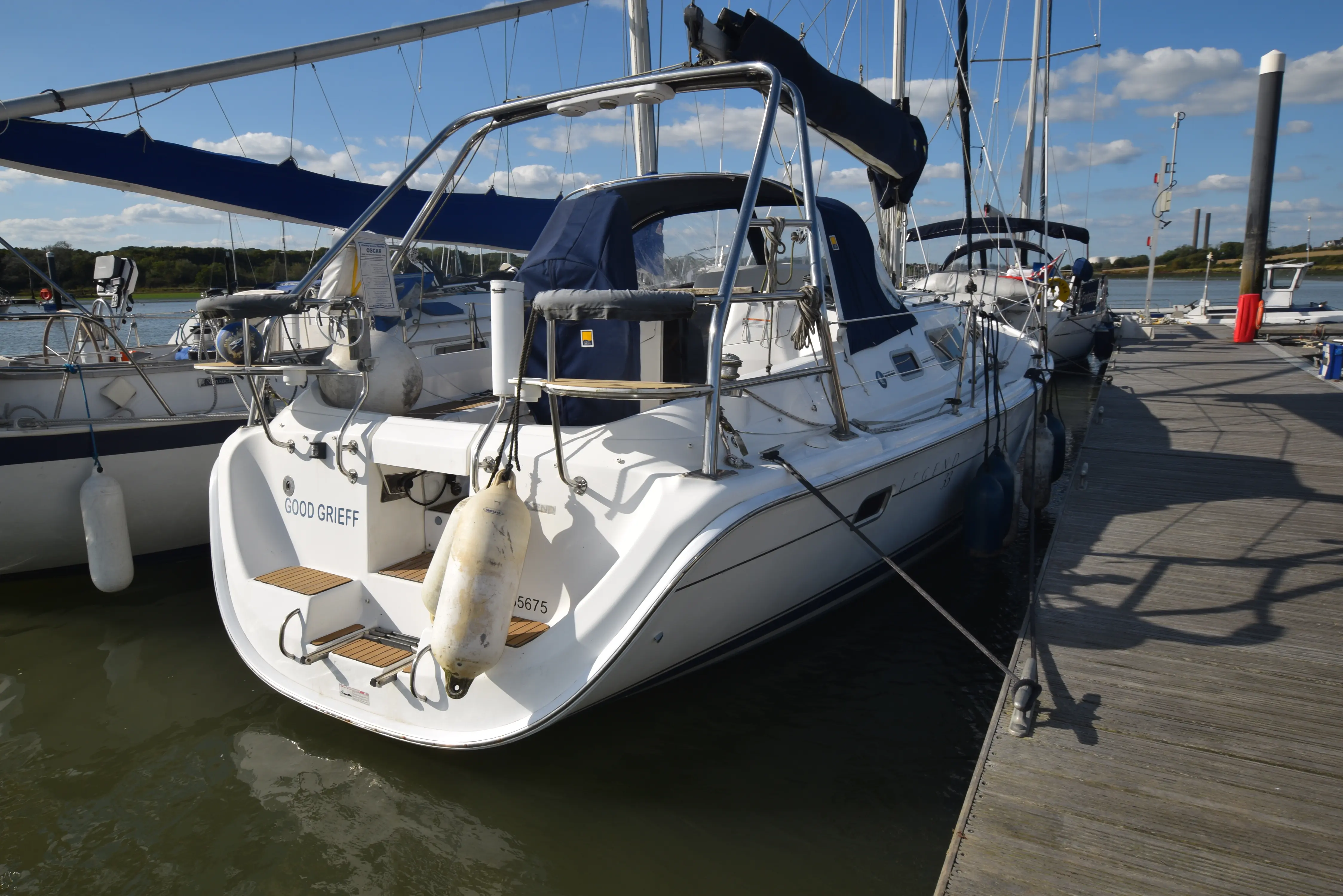 2008 Legend 33 - bilge keel