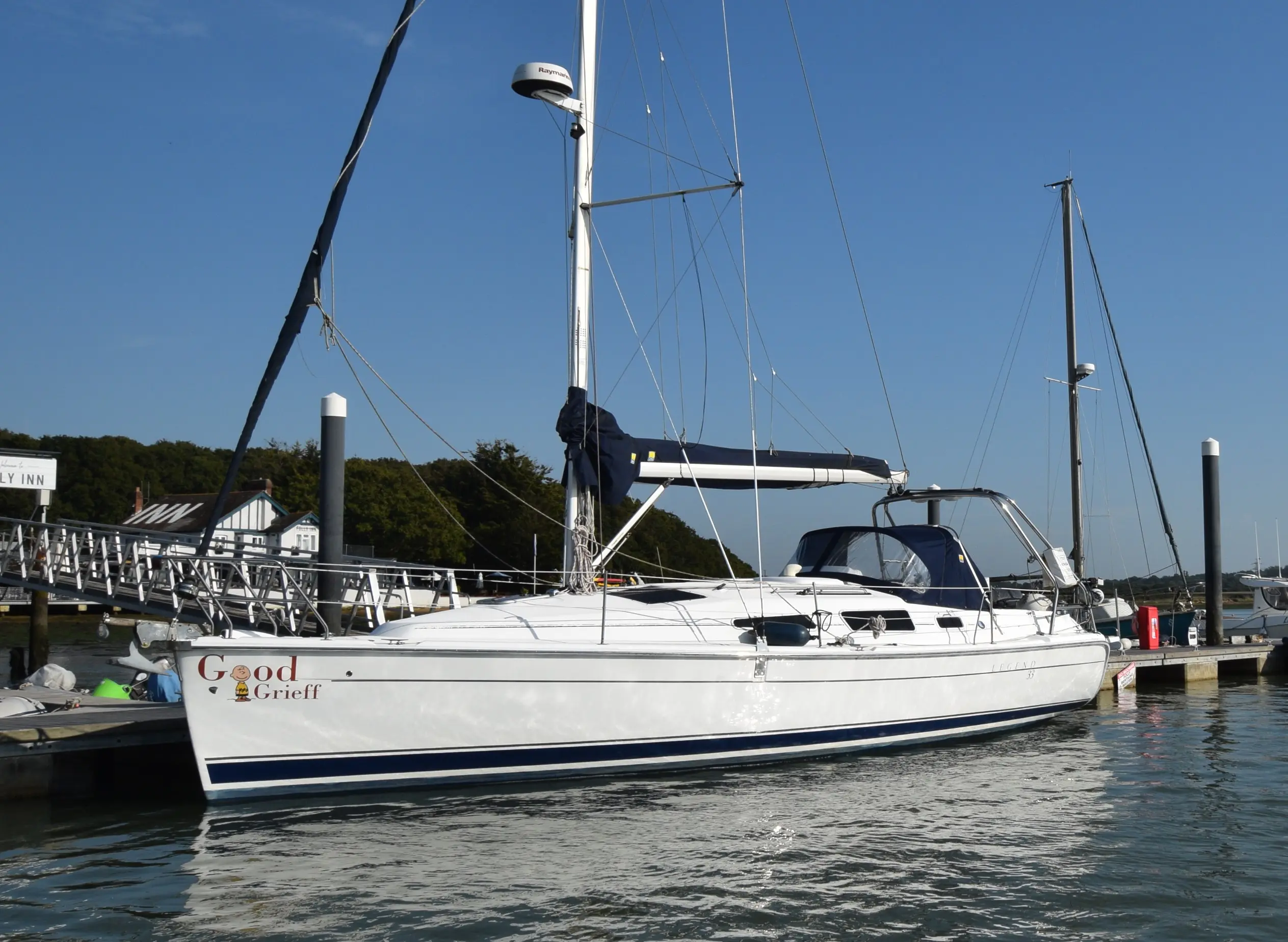 2008 Legend 33 - bilge keel