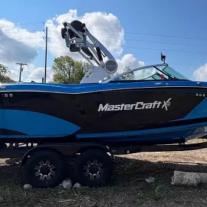 2018 Mastercraft X23