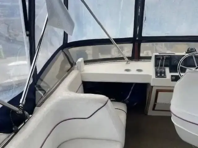 Bayliner 3818