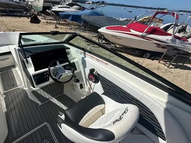 Sea Ray 230 Slx