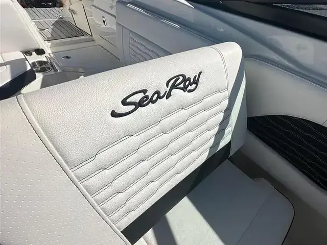 Sea Ray 230 Slx