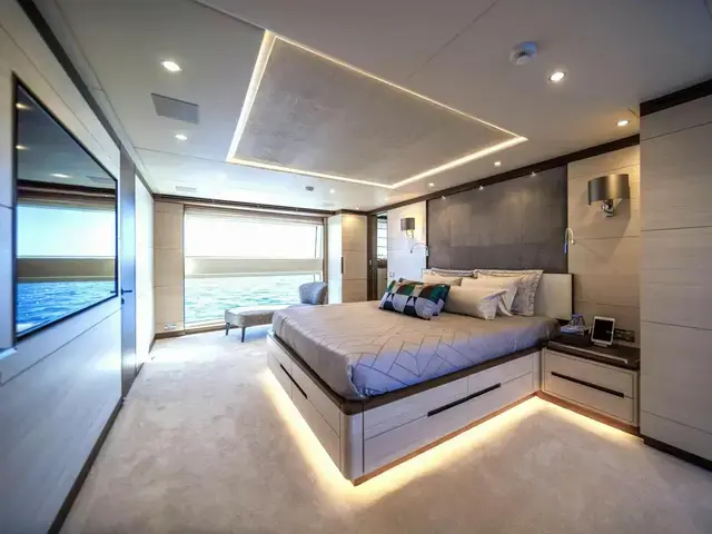 Benetti Fast 125