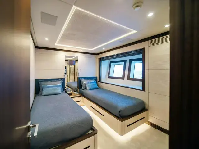 Benetti Fast 125