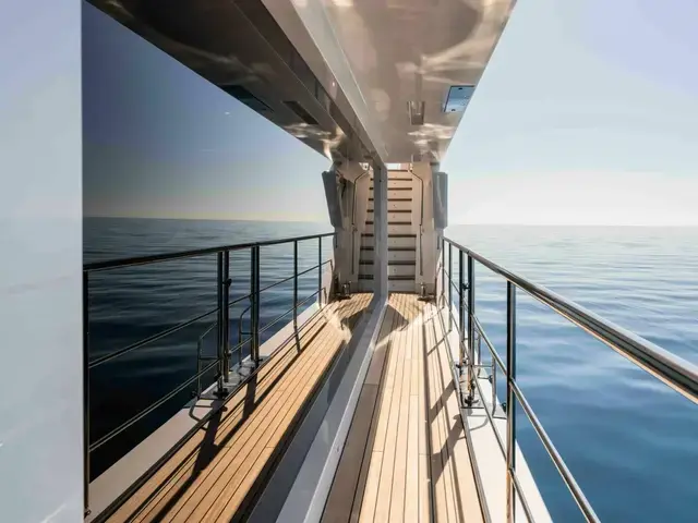 Benetti Fast 125