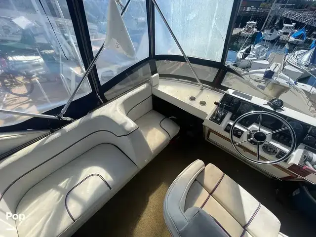 Bayliner 3818