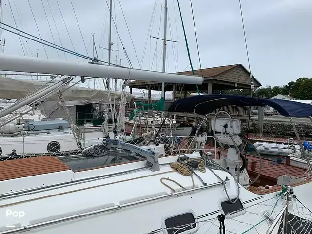 Beneteau Oceanis 300