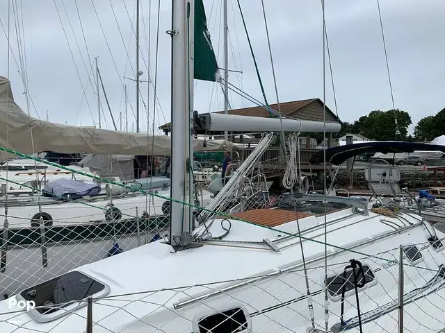 Beneteau Oceanis 300