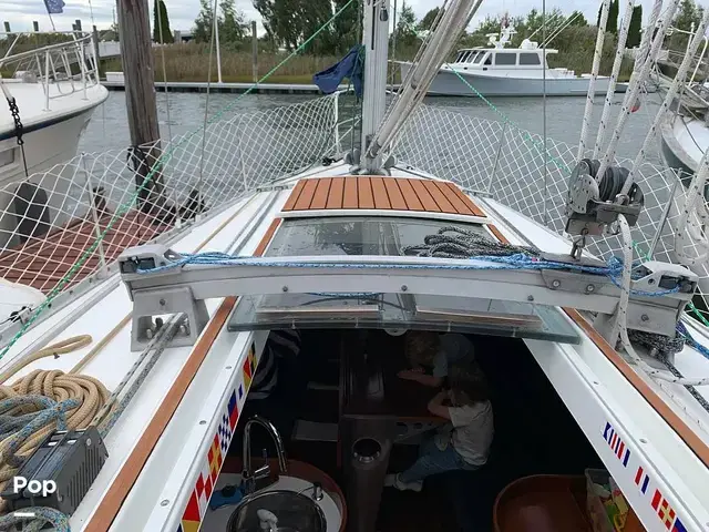 Beneteau Oceanis 300