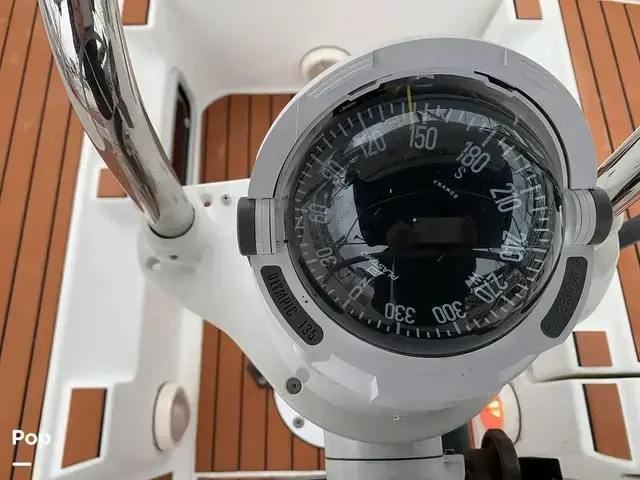 Beneteau Oceanis 300