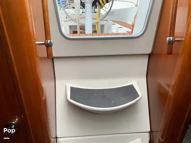 Beneteau Oceanis 300