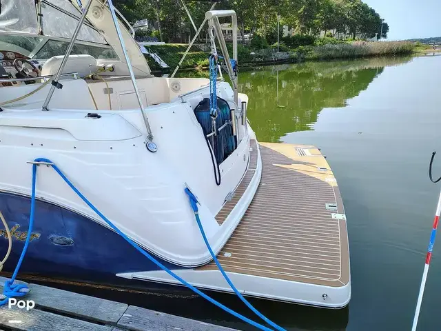 Rinker 320 Fiesta Vee