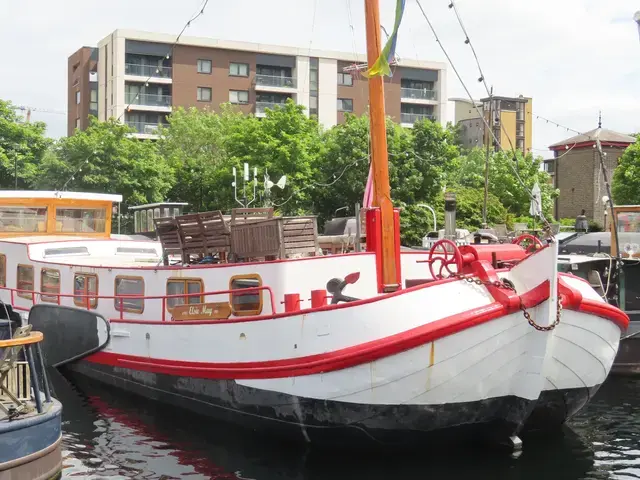 Dutch Barge (Reverse)