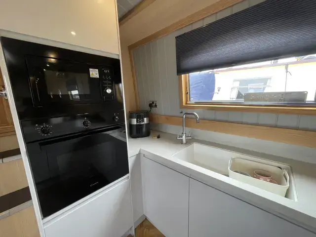 Bespoke Boat Co 60 Widebeam