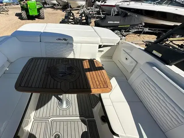 Sea Ray 230 Slx