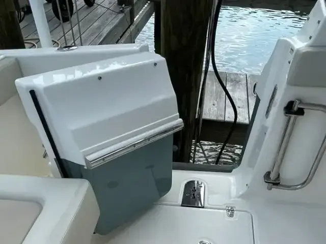 Boston Whaler 280 Vantage