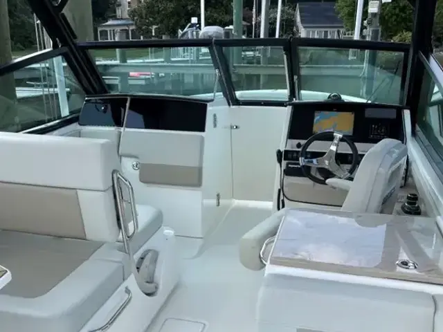 Boston Whaler 280 Vantage