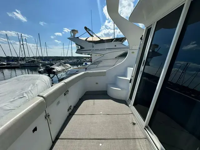 Carver 350 Mariner