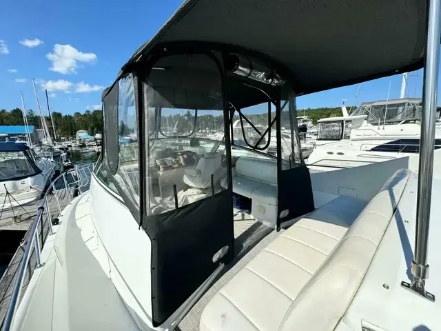 Carver 350 Mariner