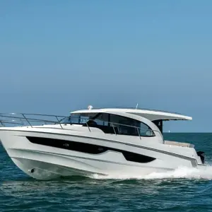 2025 Beneteau Antares 11