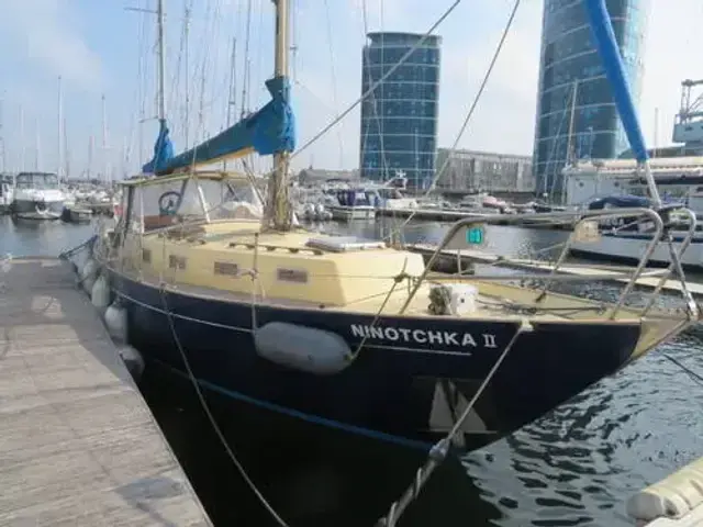 Classic Yacht Great Dane 37