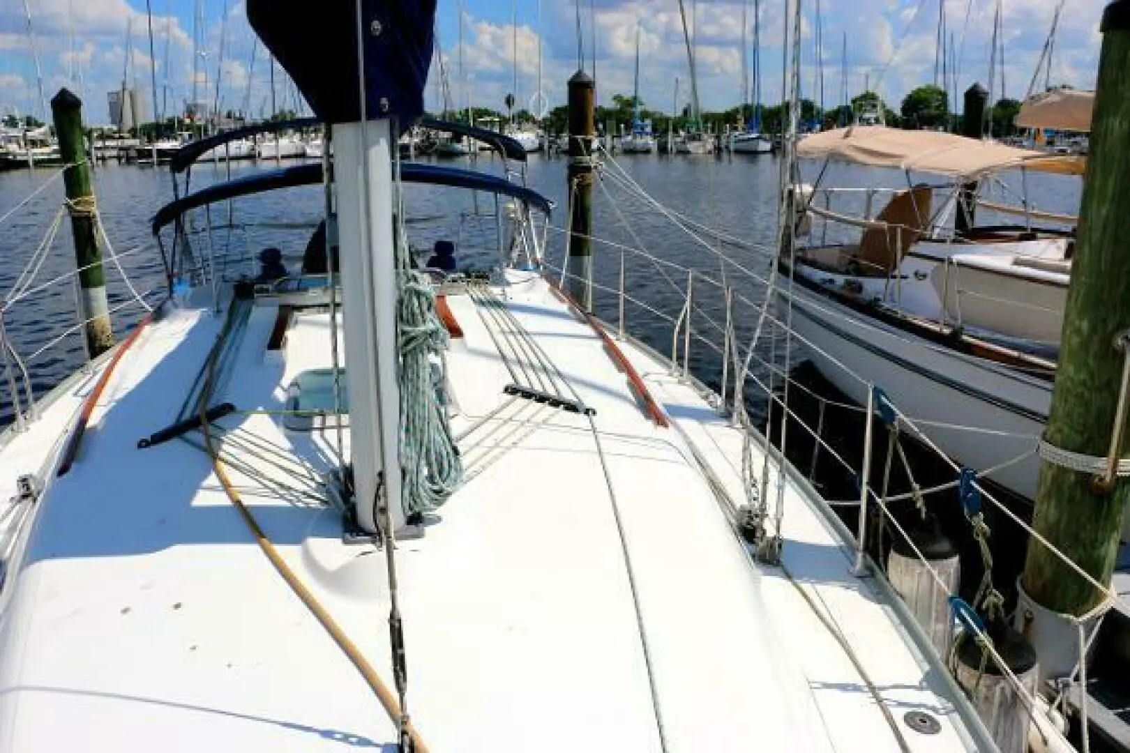 2001 Jeanneau sun odyssey 37