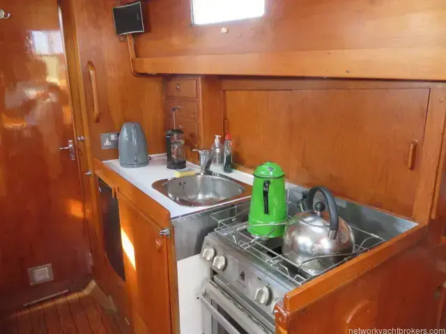 Classic Yacht Great Dane 37