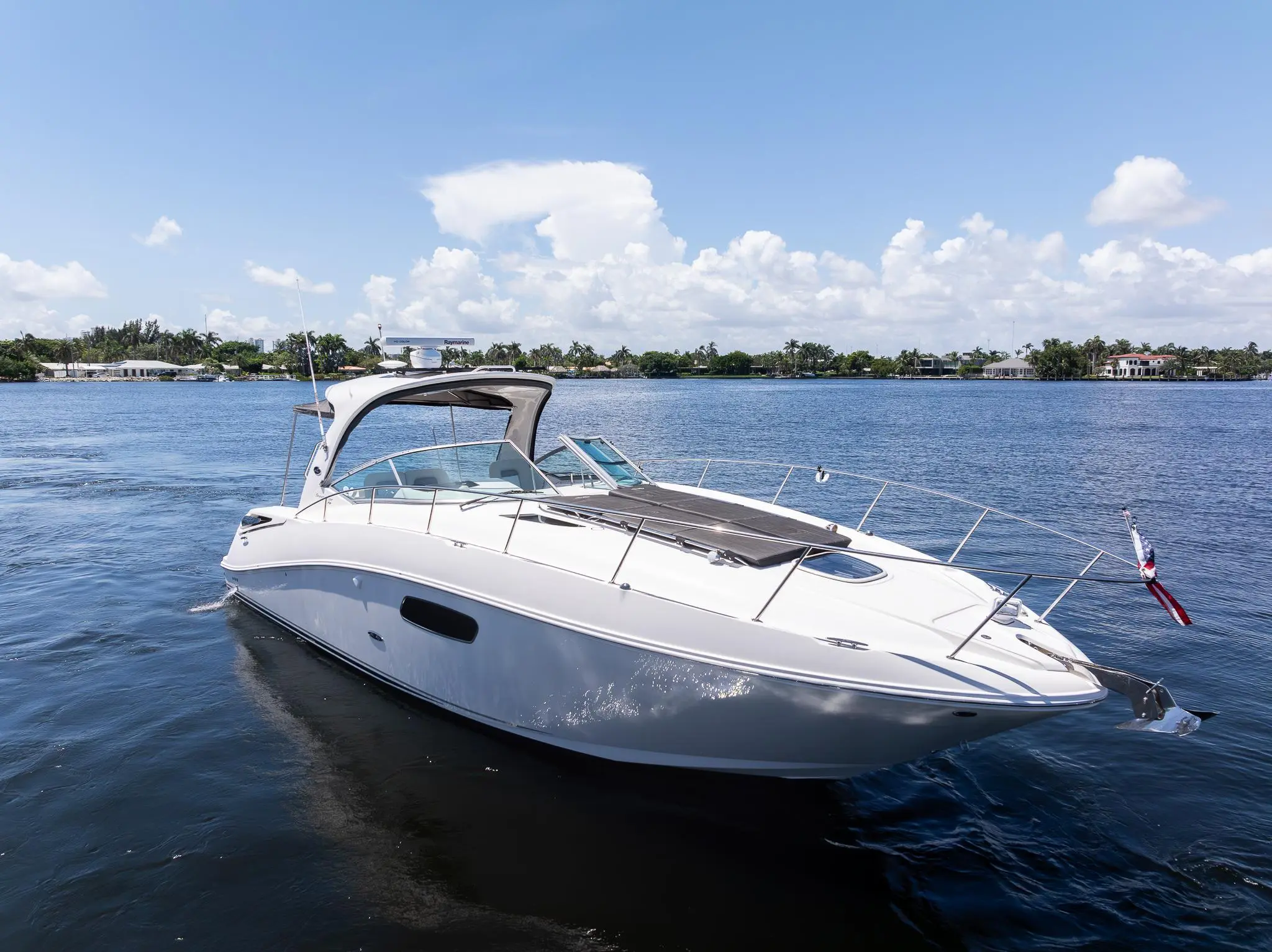 2012 Sea Ray 37'