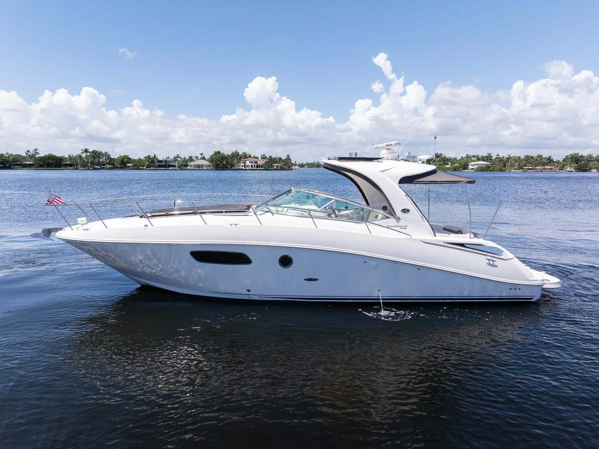 2012 Sea Ray 37'