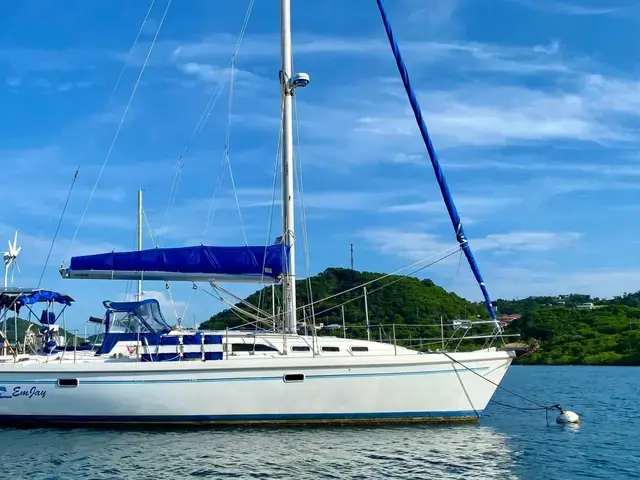 Catalina 380