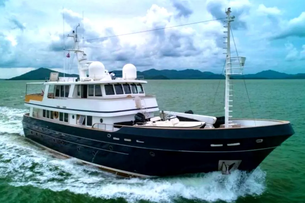 1999 Cheoy Lee expedition 90ft