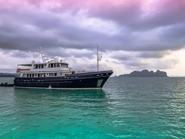 Cheoy Lee Expedition 90ft