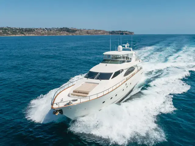 Azimut 85'