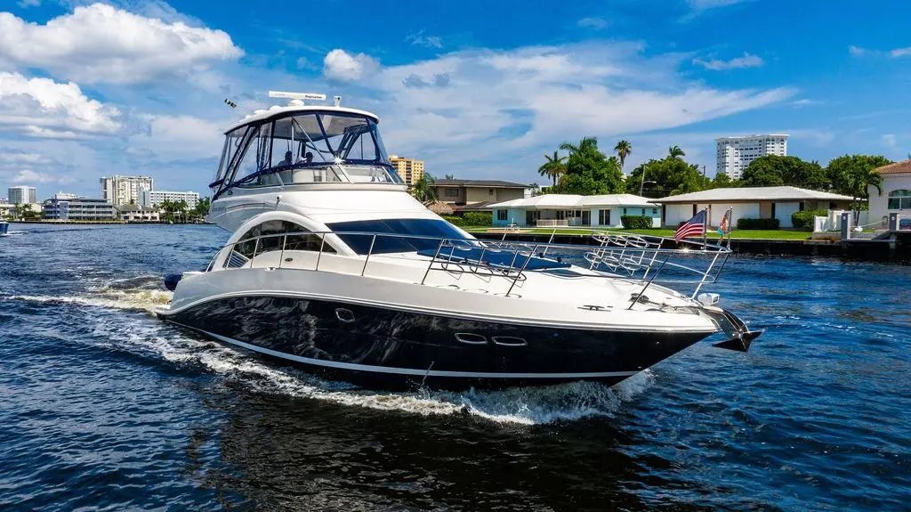 2008 Sea Ray 47 sedan bridge