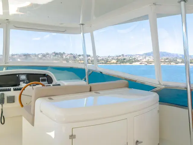 Azimut 85'