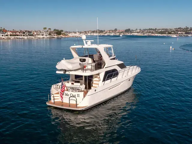 Ocean Alexander 52'