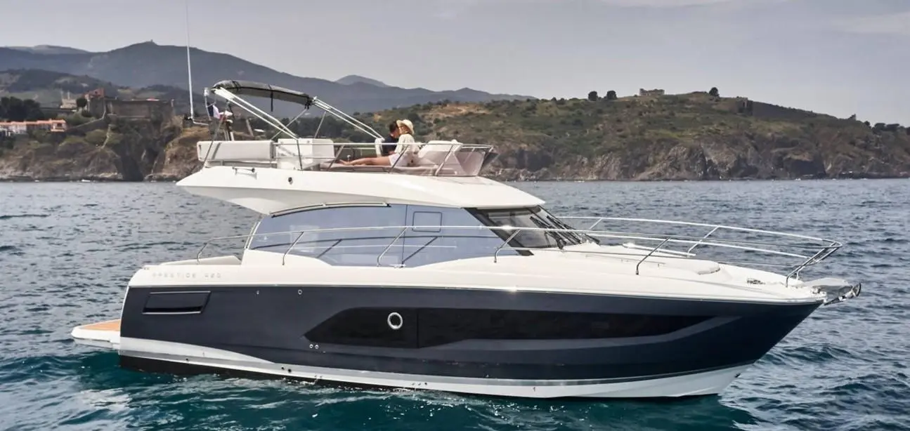 2022 Jeanneau prestige 420 flybridge