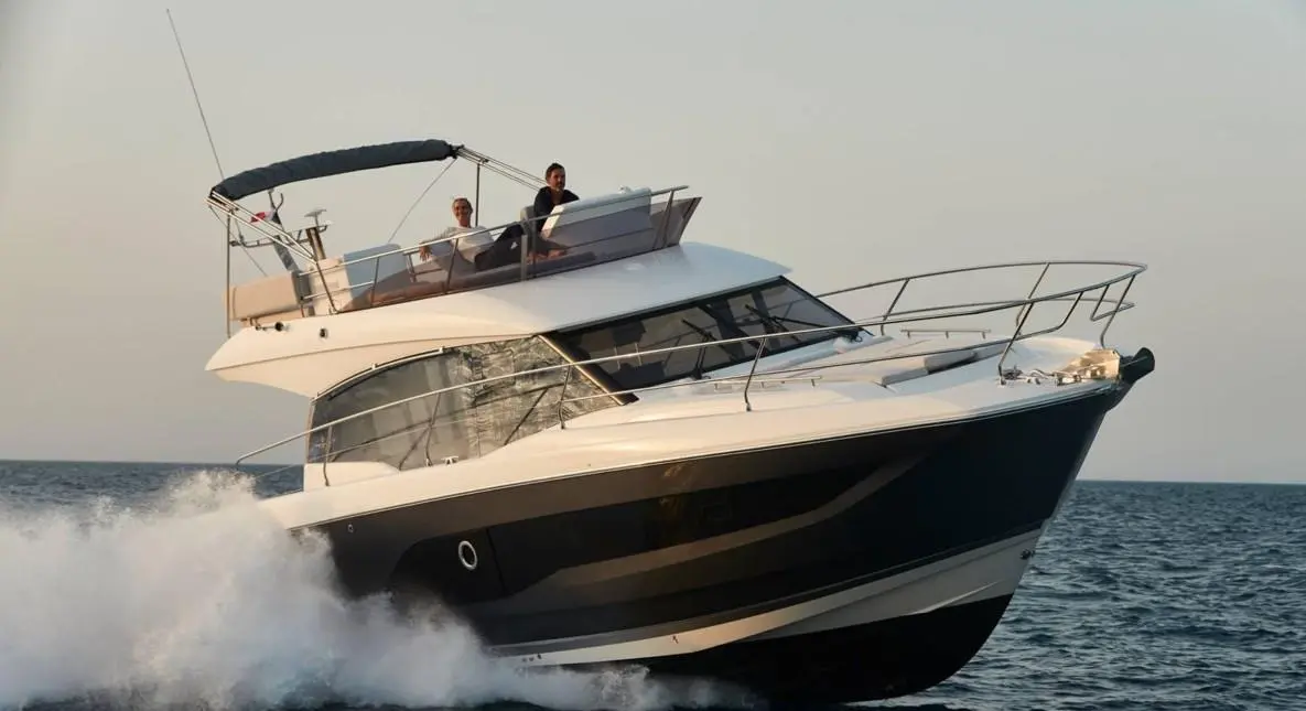 2022 Jeanneau prestige 420 flybridge